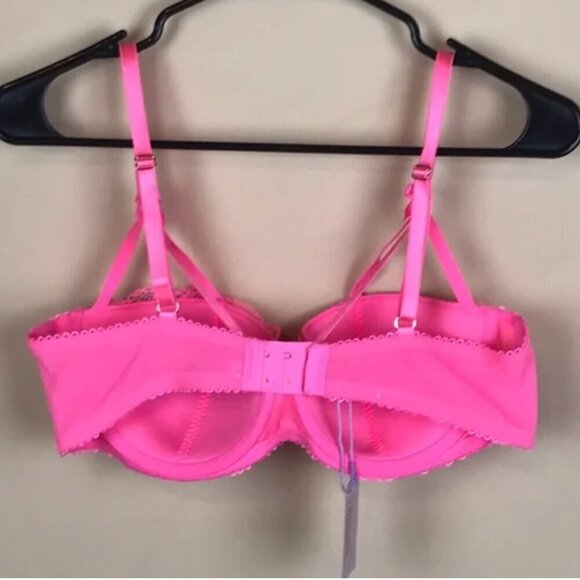 NWT Savage x Fenty Living in the Clouds Iridescent Lace Caged Demi Bra Pink 34DD - Picture 5 of 11
